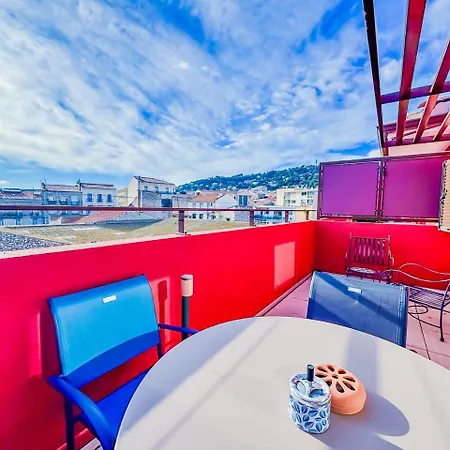Apps Standing 2 Pers Parking Terrasse * Σετ